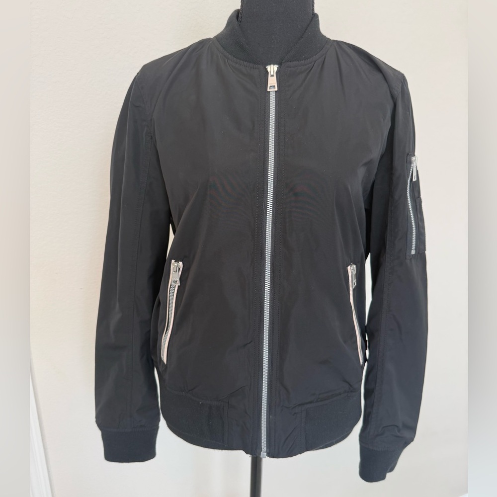 Levi’s Black Bomber Jacket | Size M | Zip Front Flight Jacket